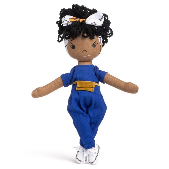 EXCLUSIVE HarperIman Mia 14” Plush Linen Doll - Picture 4 of 10